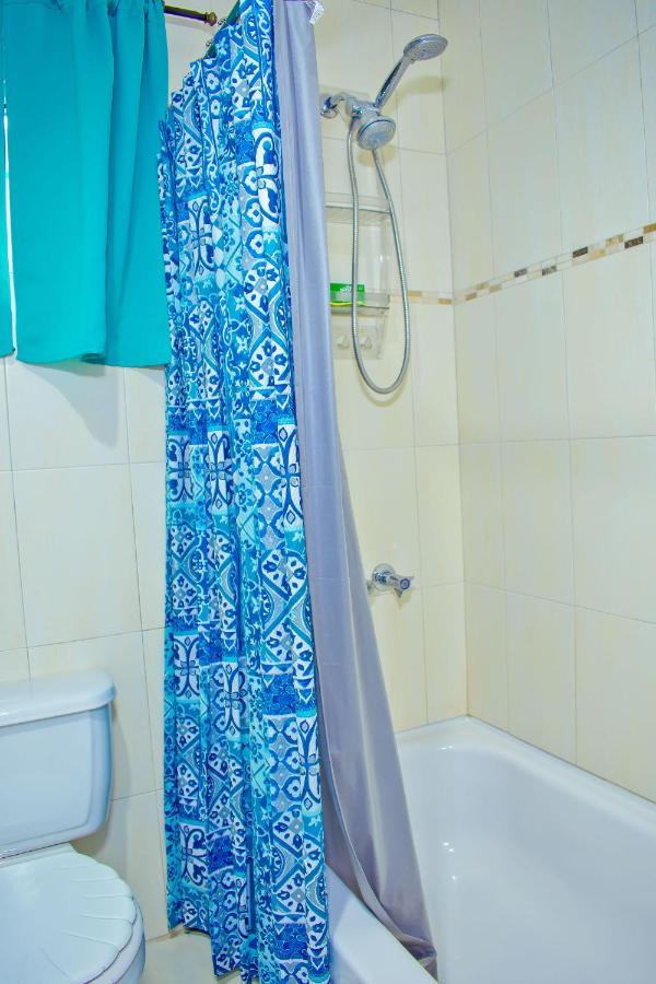 Donhead New Kingston Apt 5 المظهر الخارجي الصورة
