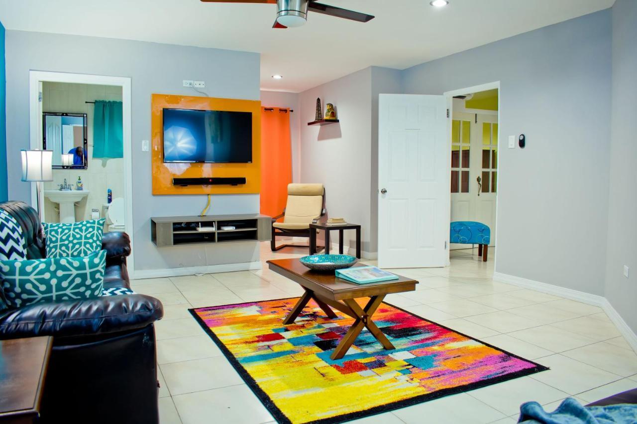 Donhead New Kingston Apt 5 المظهر الخارجي الصورة