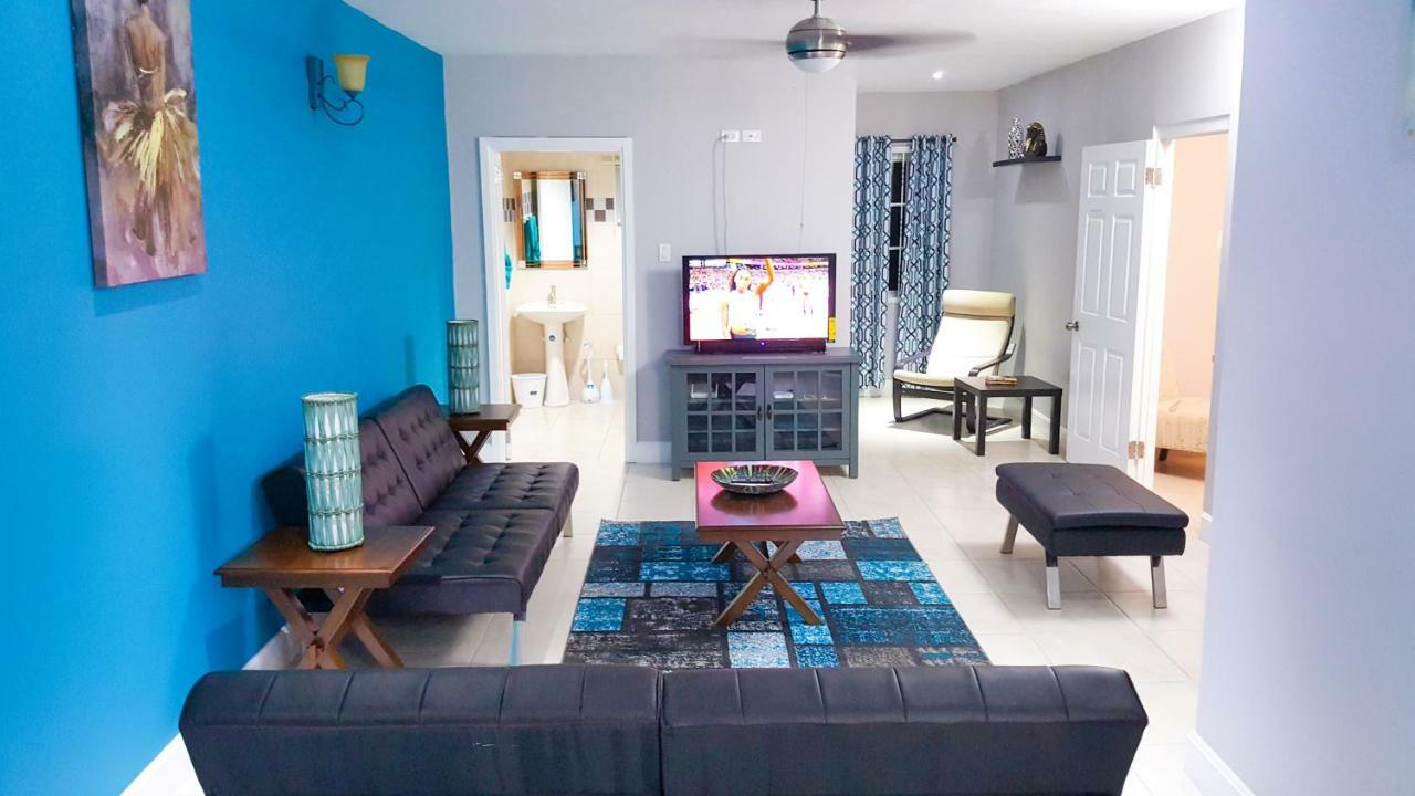 Donhead New Kingston Apt 5 المظهر الخارجي الصورة